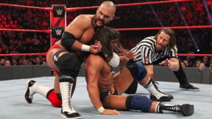 Bobby Roode & Chad Gable vs. The Revival - Raw Tag Team Championship Match with Special Guest Referee Curt Hawkins: Raw,