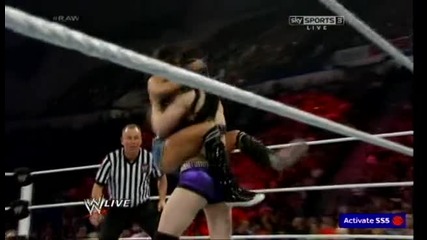 Raw 30.06.2014: Aj Lee се завръща и си връща титлата на дивите