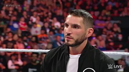 Theory interrupts Johnny Gargano’s return: Raw, Aug. 22, 2022