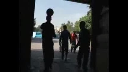 Най - доброто шоу по футбол на улицата