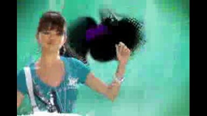 Sears Arrive Lounge with Selena Gomez