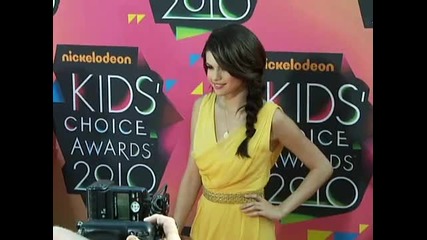 Selena Gomez Nickelodeons 23rd Annual Kids Choice Awards 2010 