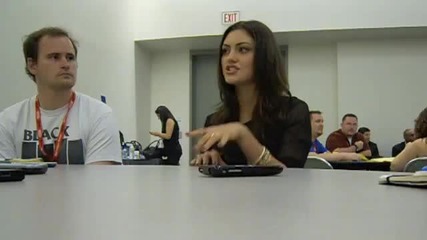 Round Table Discussion with Phoebe Tonkin at 2011 San Diego Comic Con