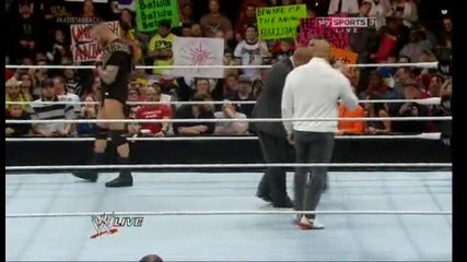 Батиста се завръща 2014г. / 20.01.2014г. на Wwe Raw : Batista returns