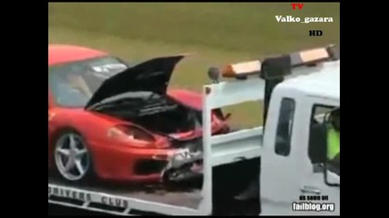 Много тъпо изпълнение с Ferrari 
