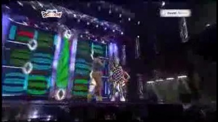 [ Live] G - Dragon - Hello ft. Dara [special Idol Big Show 2009 ]