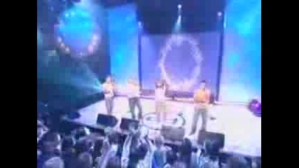 Blue - U Make Me Wanna [live]
