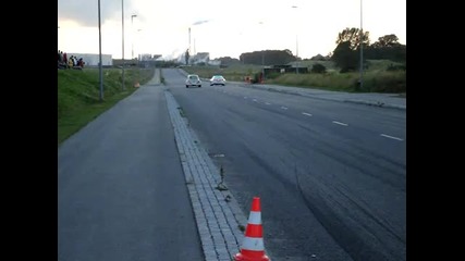 Vw Beetle vs. Toyota Supra 