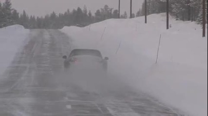 Зимните тестове на Porsche 911 продължават 
