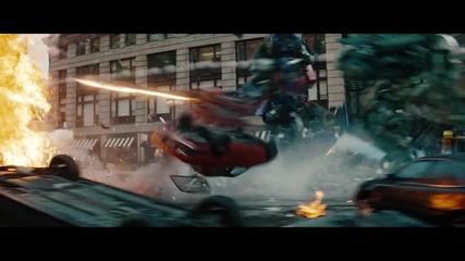 Transformers 3 Dark Of The Moon Theatrical Trailer