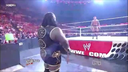 Randy Orton vs Drew Mcintyre Orton attacks Henry -