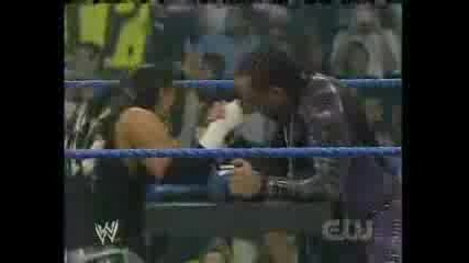 Wwe - Matt Hardy vs Mvp (arm Wrestling Match) 