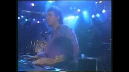 Bruce Willis - under The Boardwalk