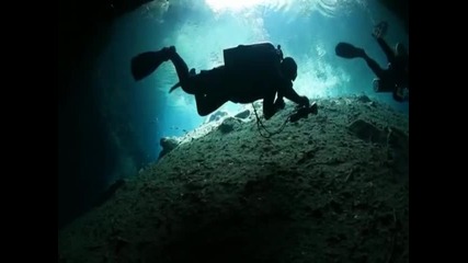 Подводните пещери на Юкатан- подводни кадри-1