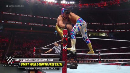 Sin Cara sends Andrade "Cien" Almas flying from the top rope: WWE Extreme Rules 2018 Kickoff Match