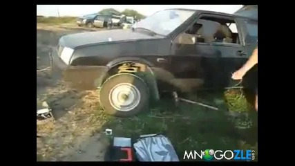 Как се пали кола с паднал акумулатор