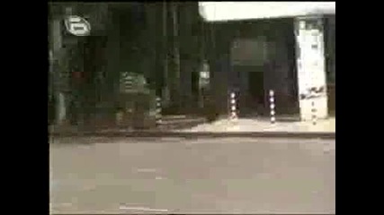 Ламборджини на пешеходна пътека в София - Бтв новините 