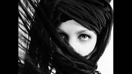 Weekend - Veil 