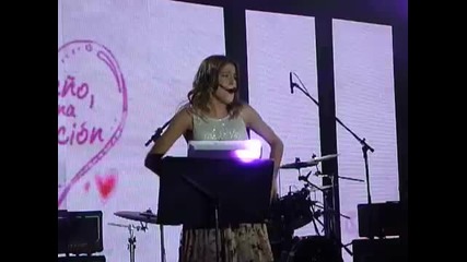 Violetta-inicio-showcase-disney-