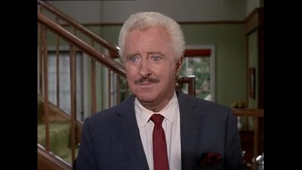 Bewitched S4e3 - Business, Italian Style