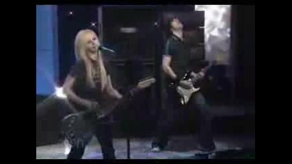 Avril Lavigne-He Wasnt{Live} 2005