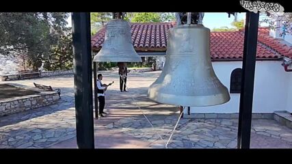 Τούλα Δαλεζίου - Μ' Αγαπάει Ο Θεός - Бог ме обича