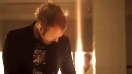 Skillet - Monster (офицялно Видео)
