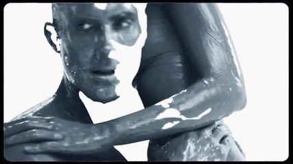 Maroon 5 - Love Somebody ( Официално Видео )