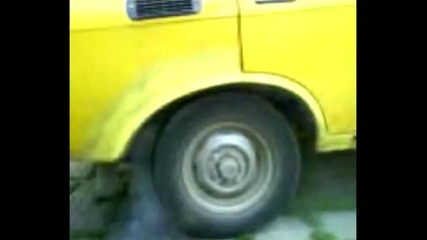 Москвич 2140 пали гуми