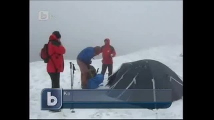 Уникум!сняг през лятото в Румъния
