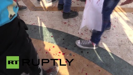 Lebanon: Blood flows on Ashura as boys cut their heads to mark Shia festival