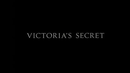 Реклама на Виктория Сикрет с Адриана Лима - Victorias Secret Super Bowl Commercial With Adriana Lima