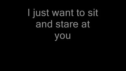 Avril Lavigne-fall To Pieces