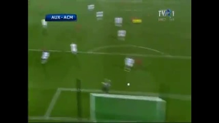 Youtube.com 23.11.2010 Auxerre Milan 0 - 2 highlights Uefa Champions League 2010 2011 