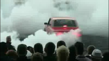 Volvo V8