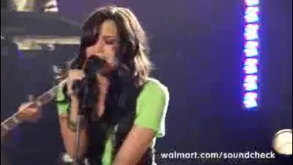 Demi Lovato - Remember December - Walmart Souncheck
