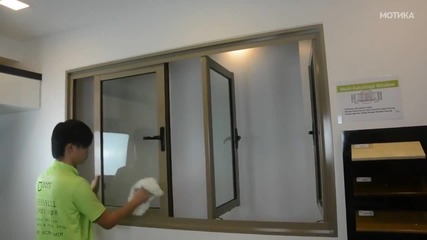 Mодел прозорци които се чистят много лесно