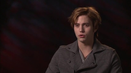 Twilight Breaking Dawn - Jackson Rathbone talks about being trapped