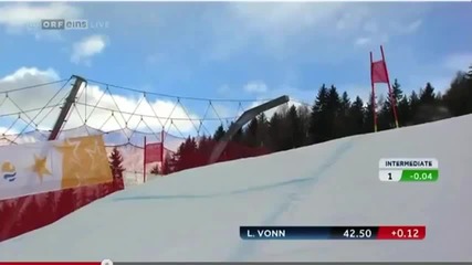 Lindsey Vonn Crashes In Race