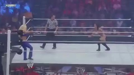 Wwe Diva - Gail Kim - Body-scissors Into A Victory Roll