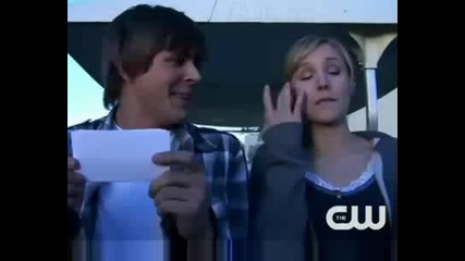 Kristen Bell & Chris Lowell - Funny