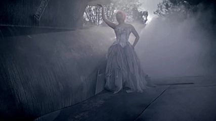 ☽2011☽ Rihanna ft. Nicki Minaj - Fly
