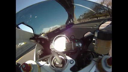 Bmw s1000rr power.