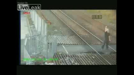 За малко да умре