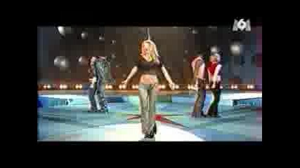 Britney Spears - Overprotected - Live
