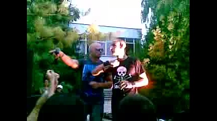 Respect - za teb | Live v White Bar |