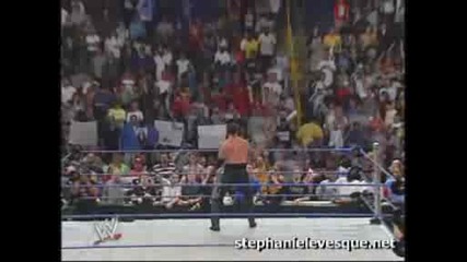 Smakedown 14.08.2003 Vince,  Golbert and Sable пребиват Steph. Гробаря й помага