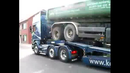 Scania V8 R620 Korendal.avi