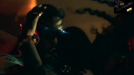 Usher feat Pitbull - Dj Got Us Fallin In Love official video hq 