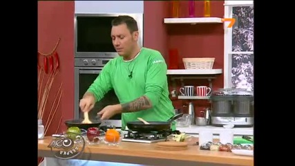 Лео приготвя вегетарианска яхния